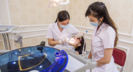 Giá làm trắng răng cụ thể cho từng phương pháp tại Nha khoa Dencos Luxury