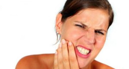 TOP các cách chữa đau răng HIỆU QUẢ & AN TOÀN ai cũng nên biết
