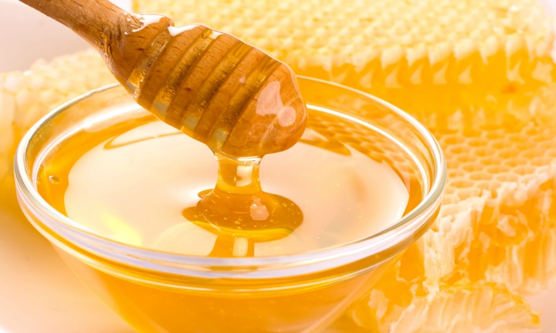 chữa nhiệt miệng bằng mật ong 2