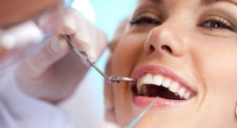 Tẩy trắng răng bằng máng tẩy có thật sự an toàn?