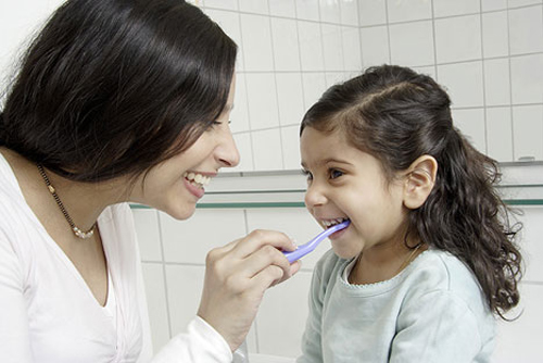Bệnh răng miệng ở trẻ em